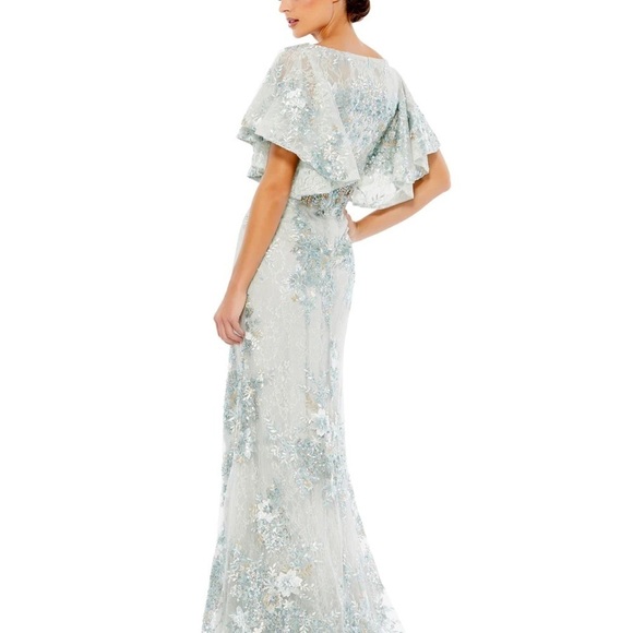 Mac Duggal 67842 NWT BELL SLEEVE FLORAL EMBELLISHED GOWN - Picture 3 of 15